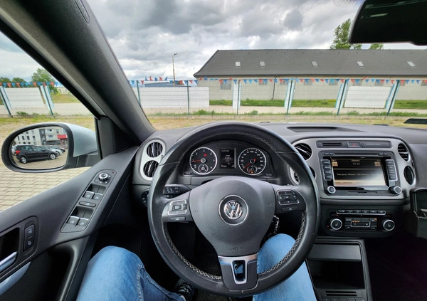 Volkswagen Tiguan cena 53900 przebieg: 207600, rok produkcji 2015 z Piła małe 596